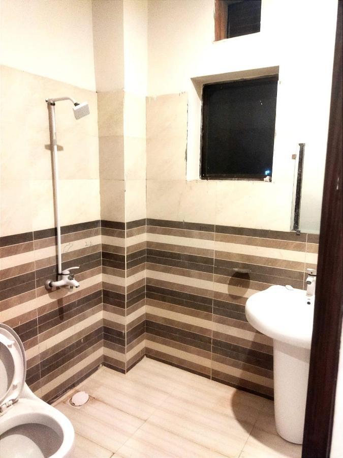 Hotel Royal Sweet لاهور المظهر الخارجي الصورة