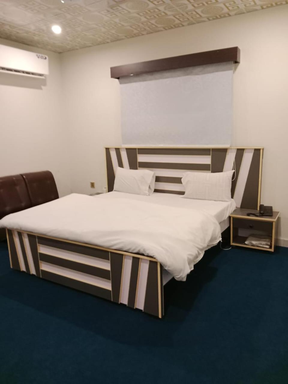 Hotel Royal Sweet لاهور المظهر الخارجي الصورة